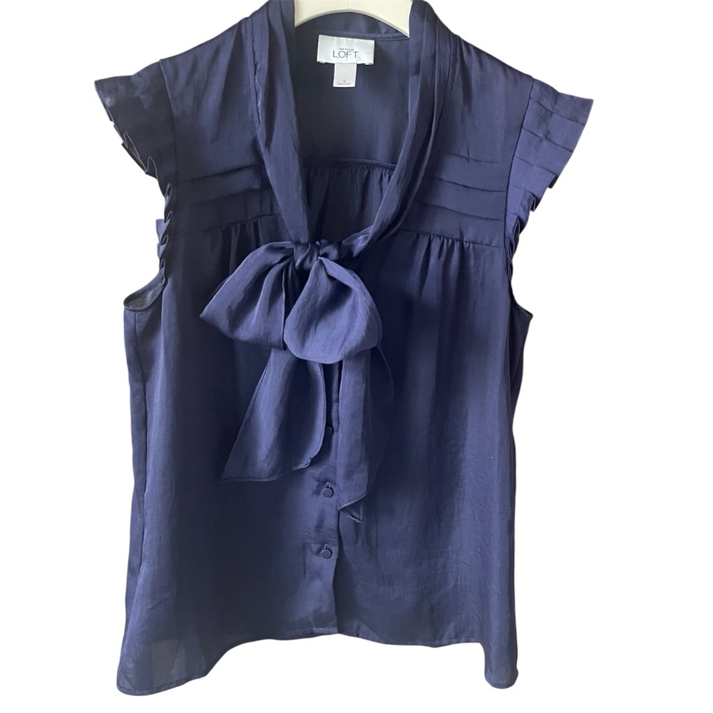 Loft Navy Bow Tie Sleeveless Blouse - Size Small